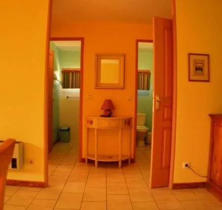 Mirabel #2, Maisonette, Terrace&pool Access *
